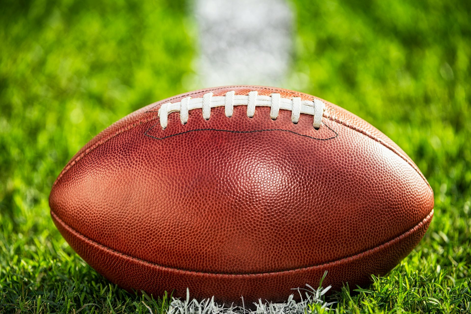 Why NFL players take notes by hand